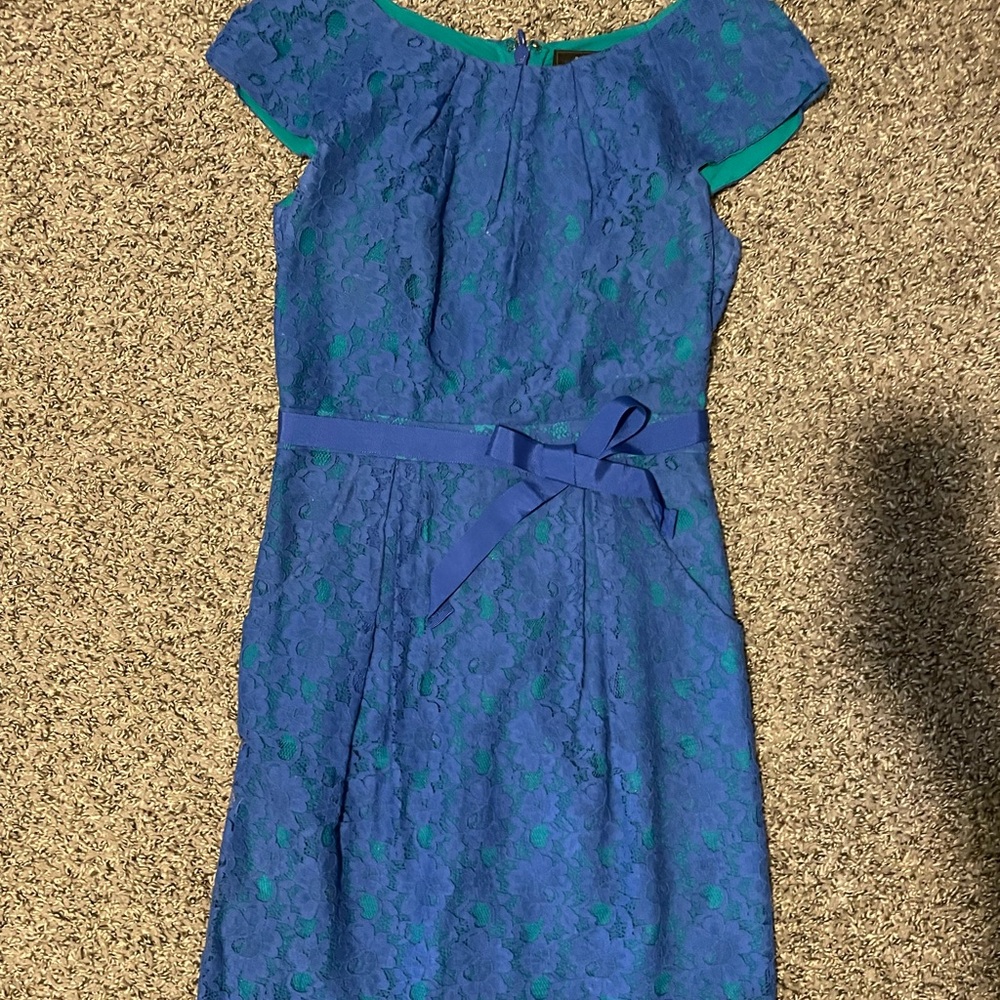 BCBGMaxAzria Color Block Blue/Teal Lace Dress